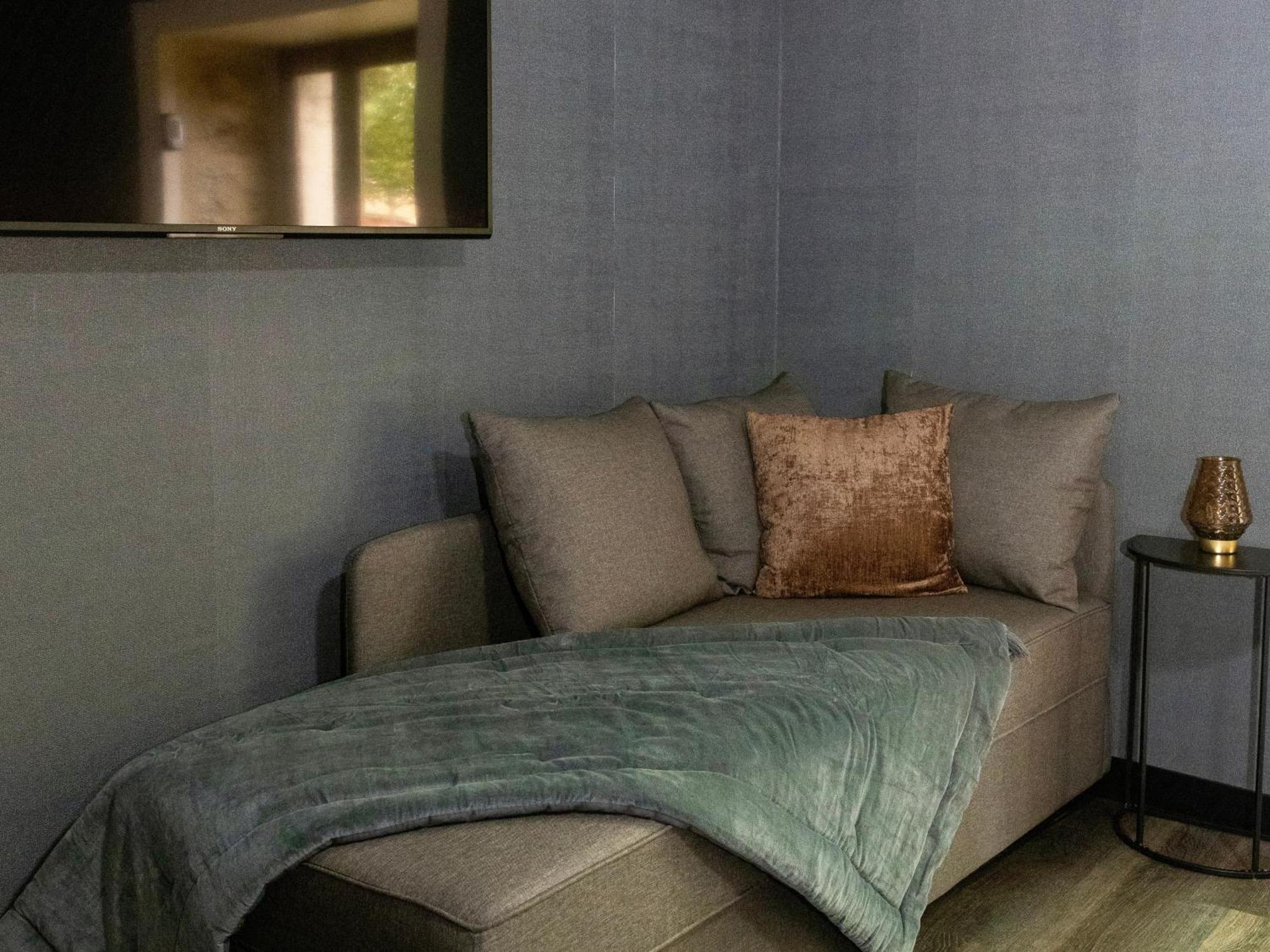 Bed and Breakfast Domaine Valenquercy Cazillac Esterno foto