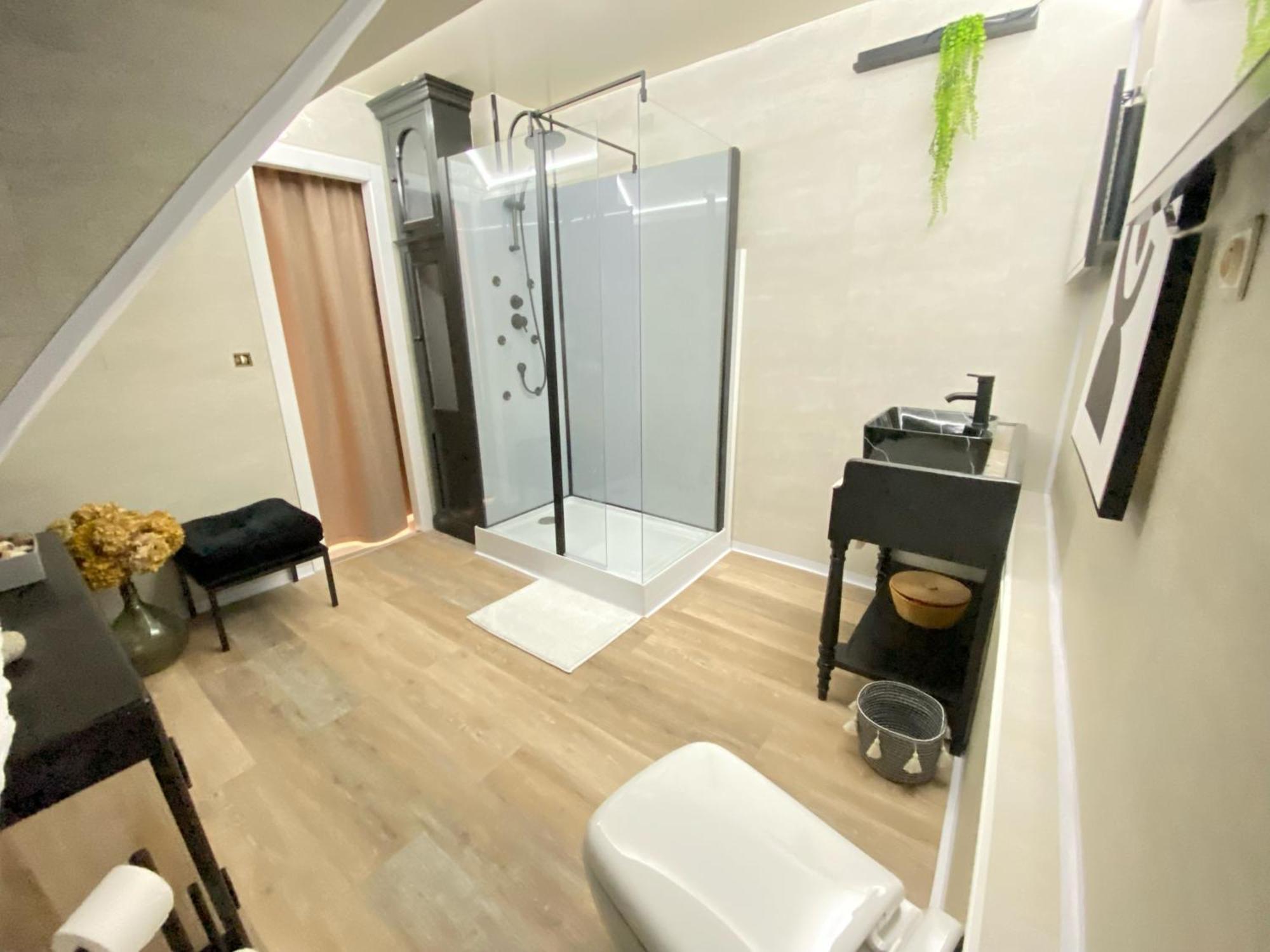 Bed and Breakfast Domaine Valenquercy Cazillac Esterno foto